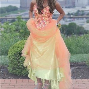 Tony Bowls Prom Dress